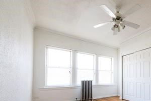 7400 S Yates Blvd Apartments Chicago Living Room
